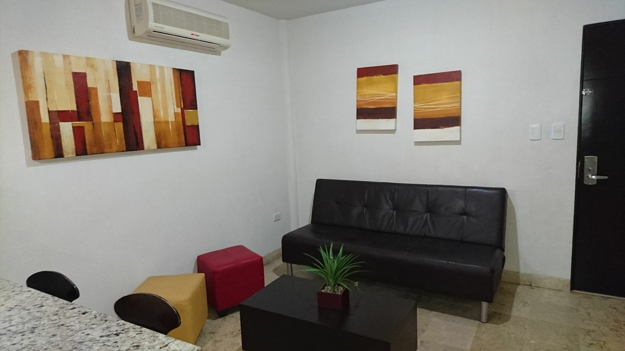 Homesuites Rotarismo Culiacan Exterior photo